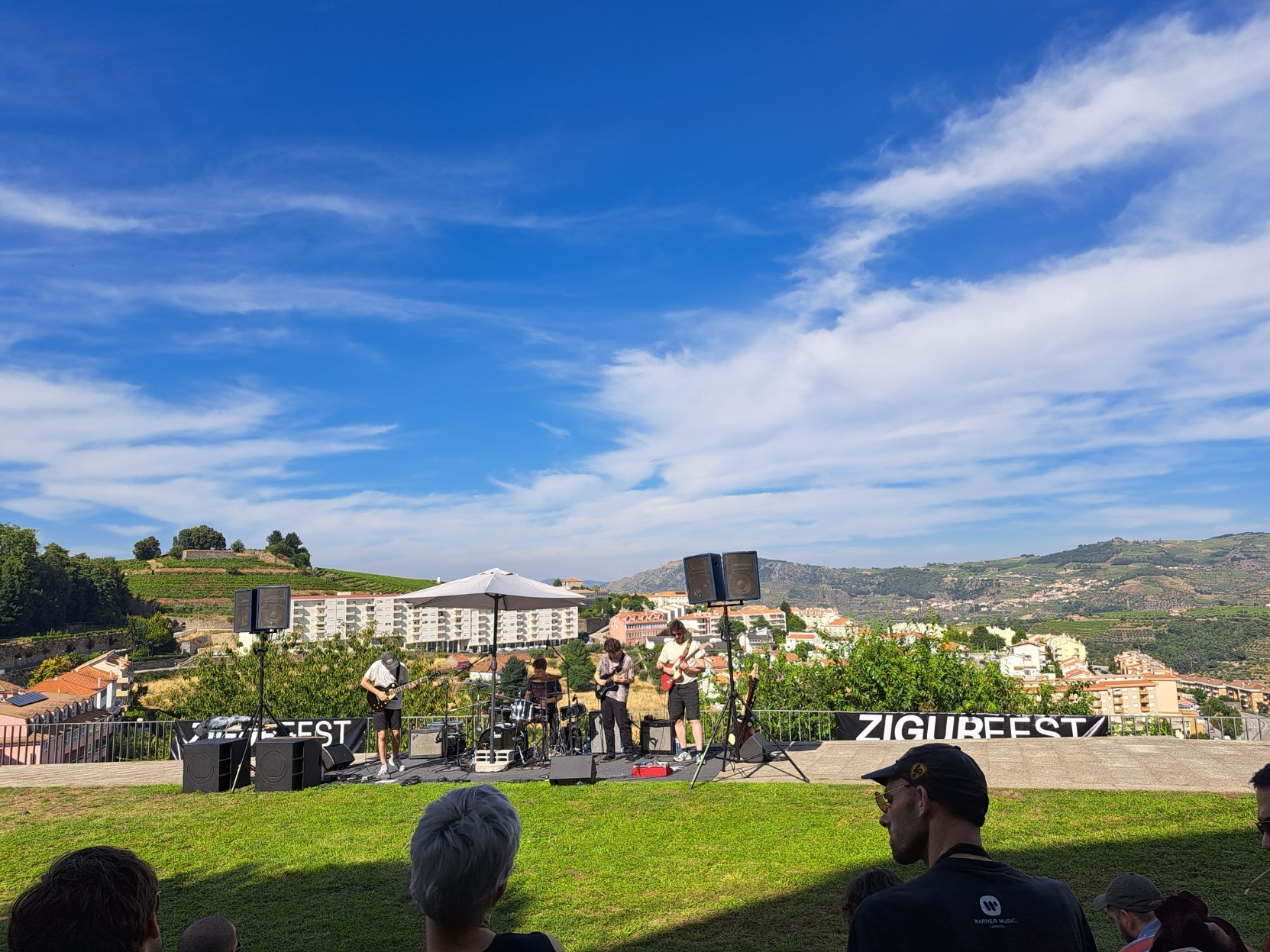 Cat Soup no Horto do Castelo