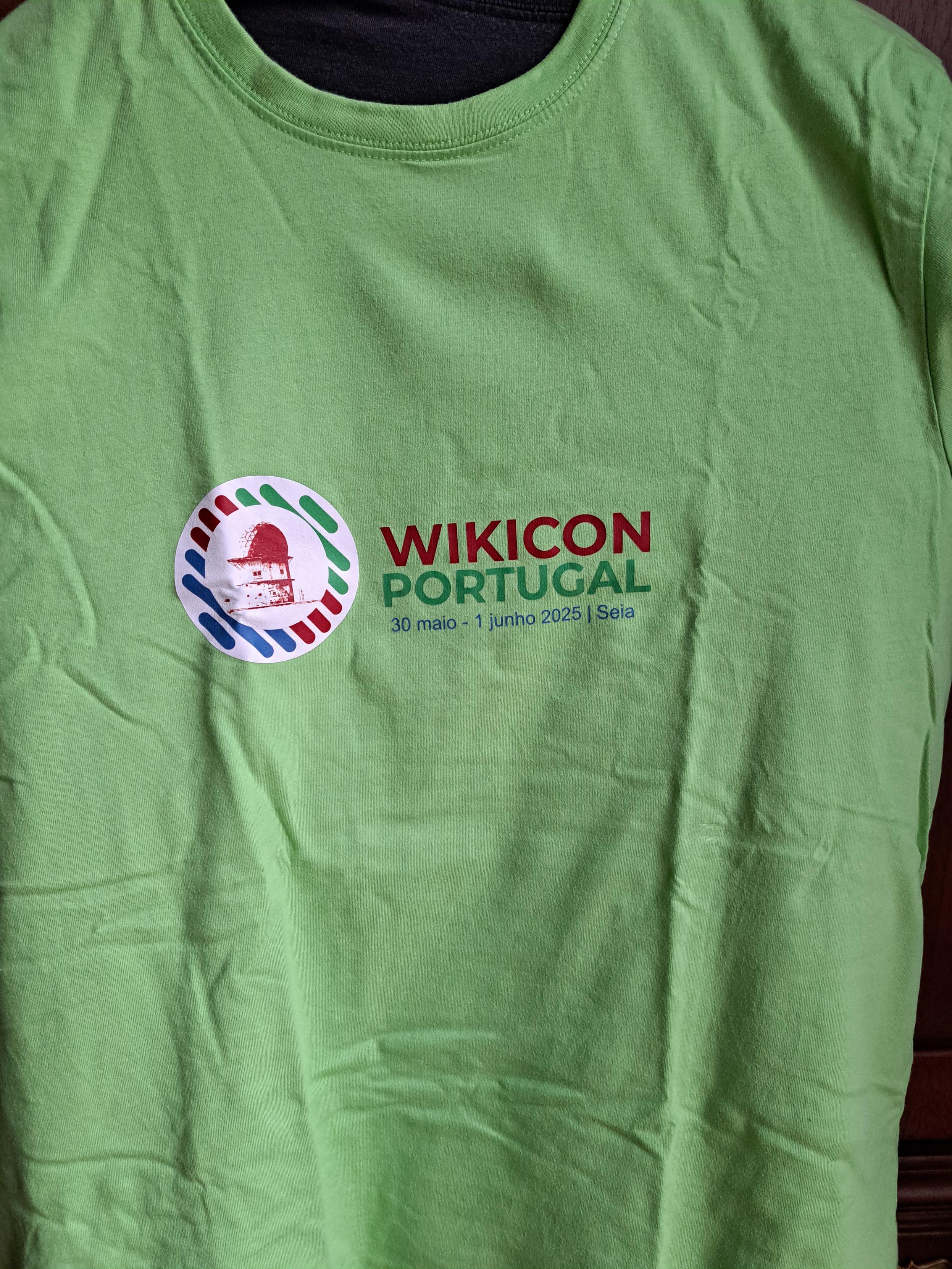 In the day the scholarships and CFP for <a href="?search=WikiConPT26" class="tag">#WikiConPT26</a> are announced, here's the t-shirt for <a href="?search=WikiConPT25" class="tag">#WikiConPT25</a>